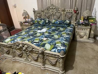 Bedroom set