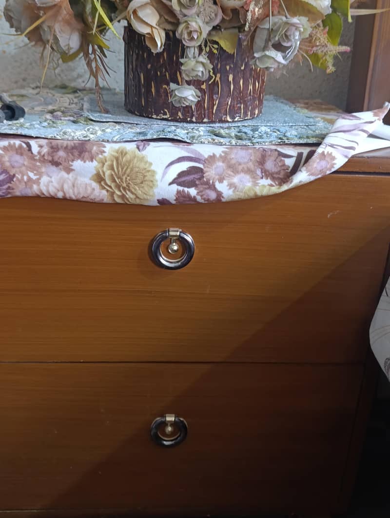 bed with side table 2