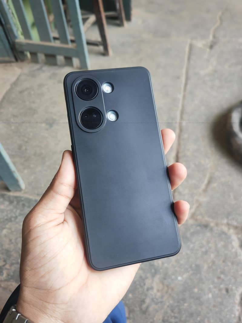 oneplus ace 2v 16/256 1