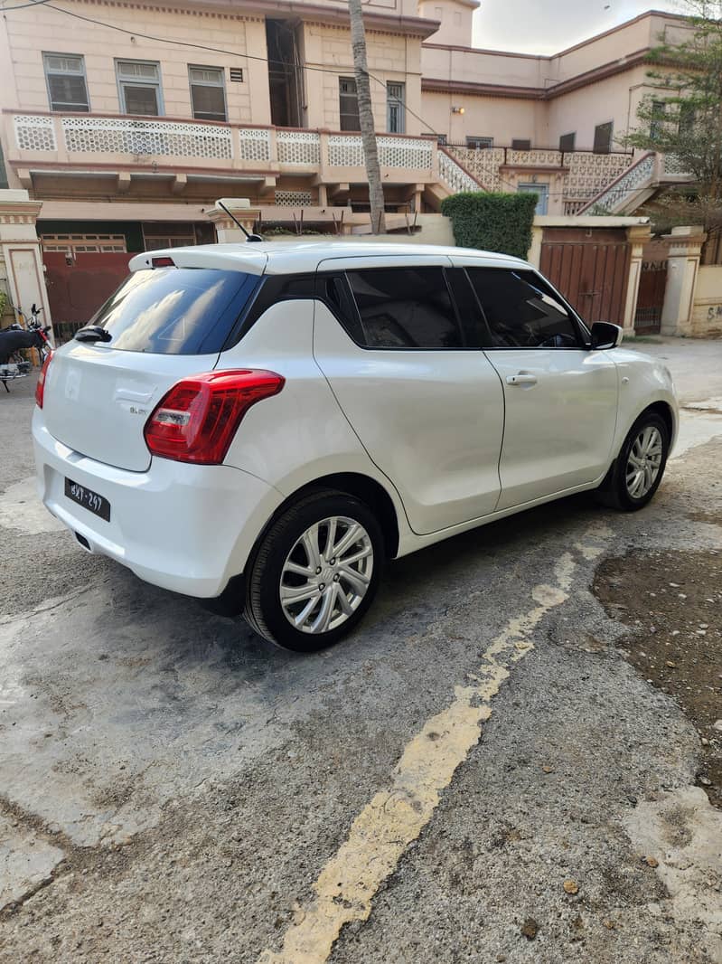 Suzuki Swift 2022 3
