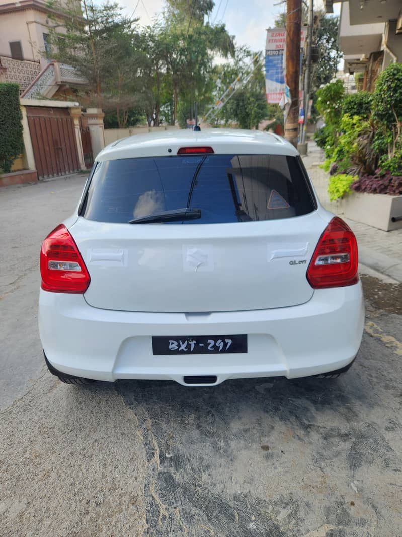 Suzuki Swift 2022 4