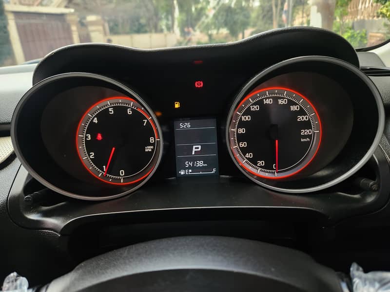 Suzuki Swift 2022 9