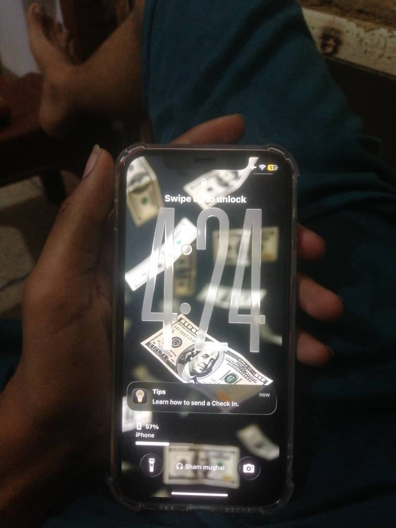 Apple iPhone 12 1
