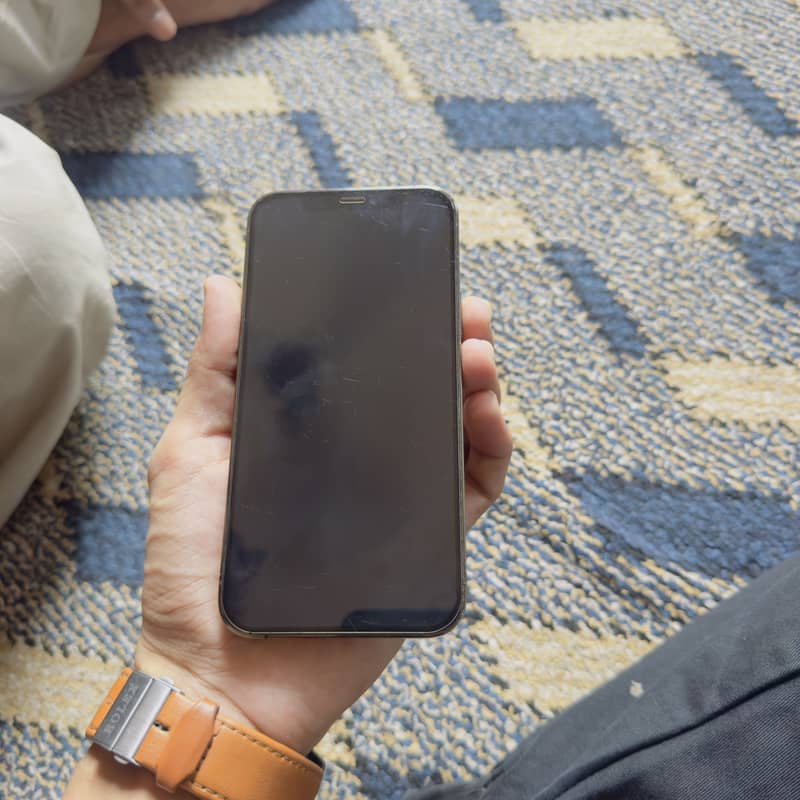 iPhone 12pro 1