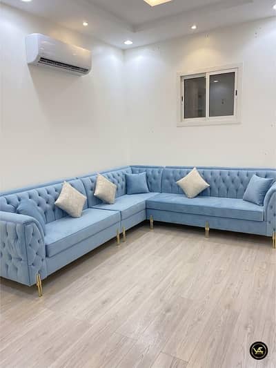 LUXURY L-SHAPED CORNER