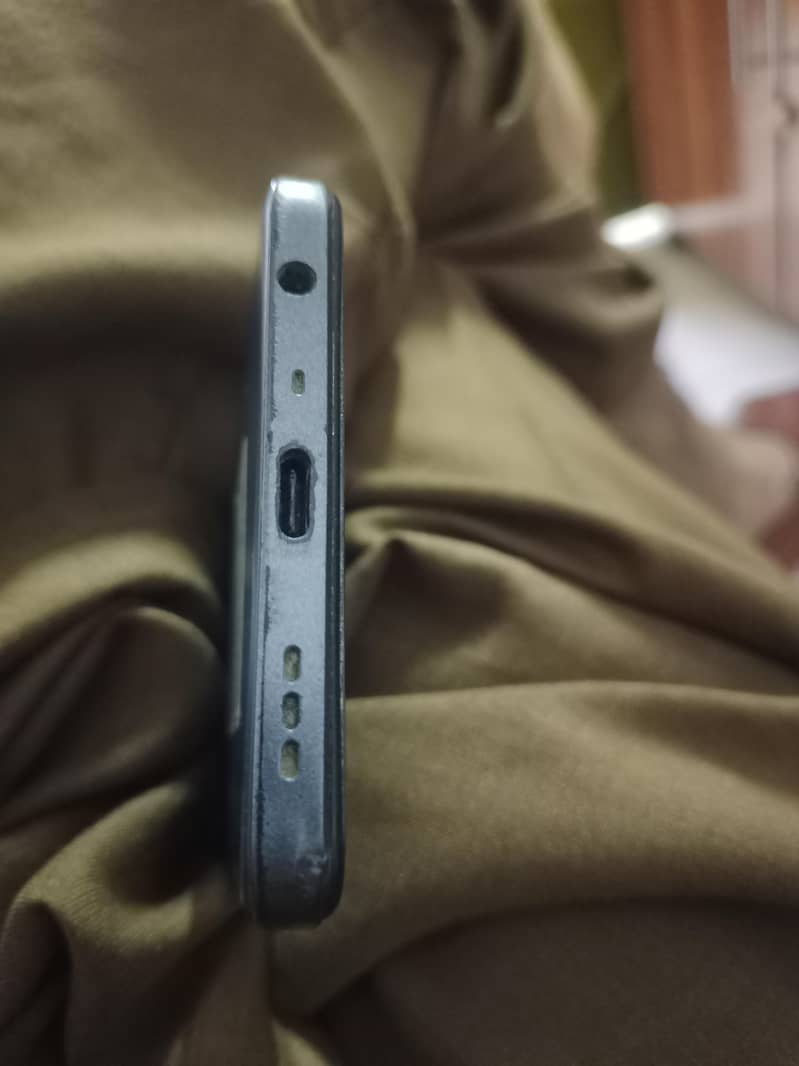OPPO A58 1