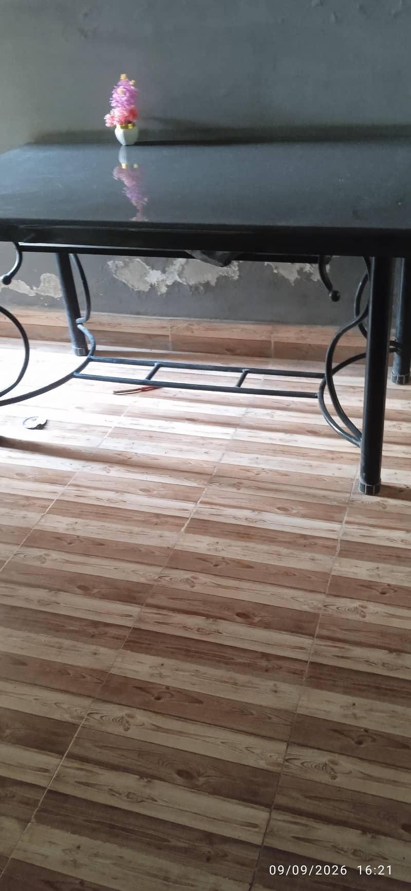 dining table 0