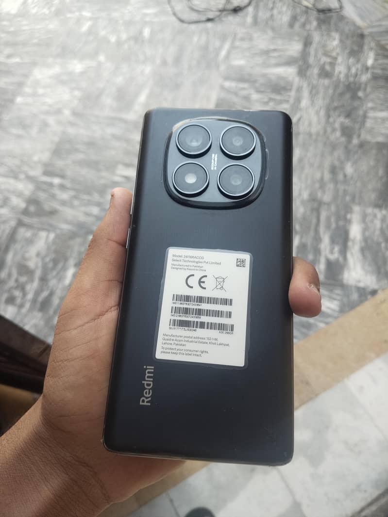 Xiaomi Redmi Note 14 Pro 0