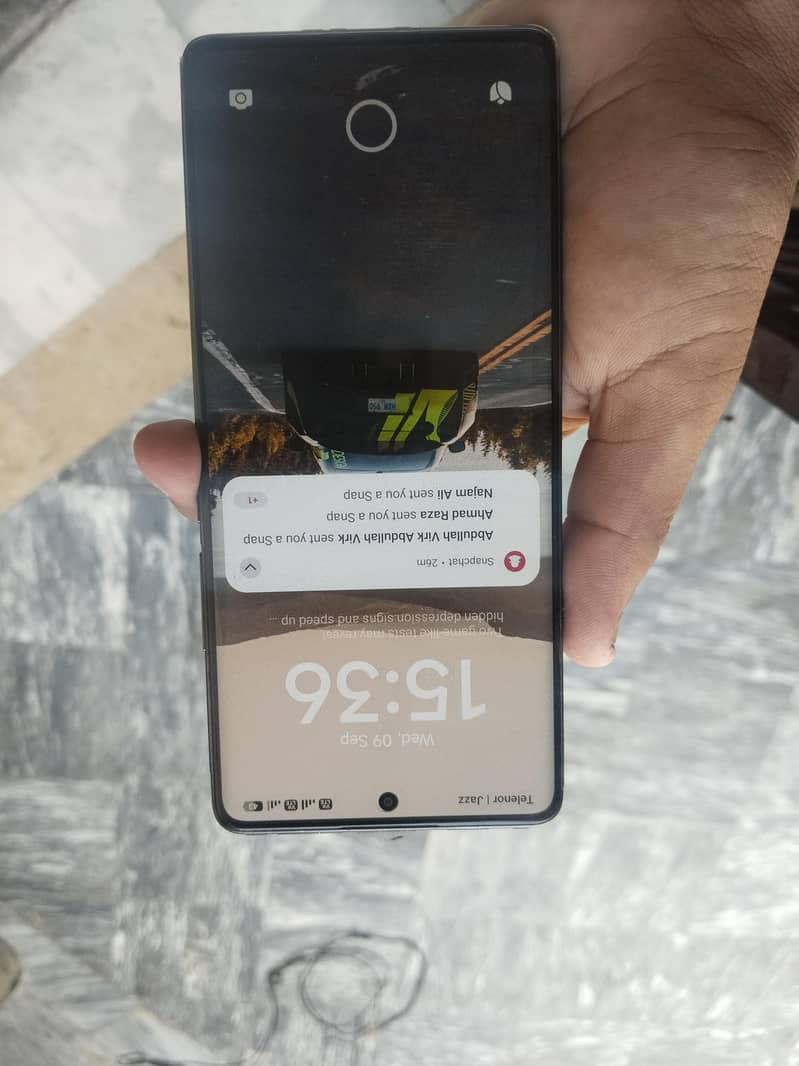 Xiaomi Redmi Note 14 Pro 3