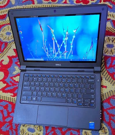 DELL LATITUDE TOUCH SCREEN LAPTOP
