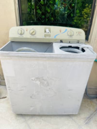 Super asia washing machine.