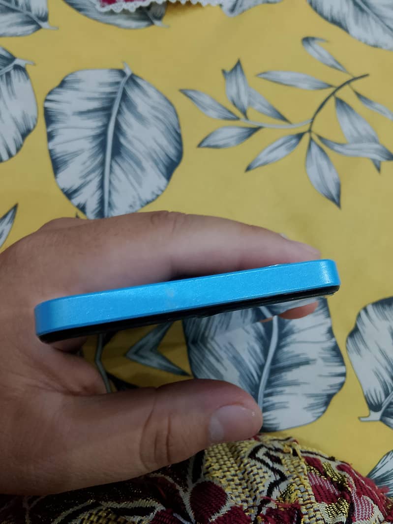 4/128 gb 1