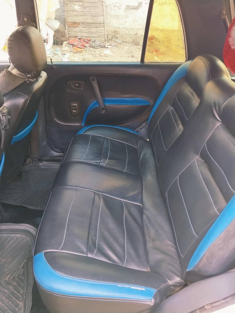 Daihatsu Cuore 2003 9