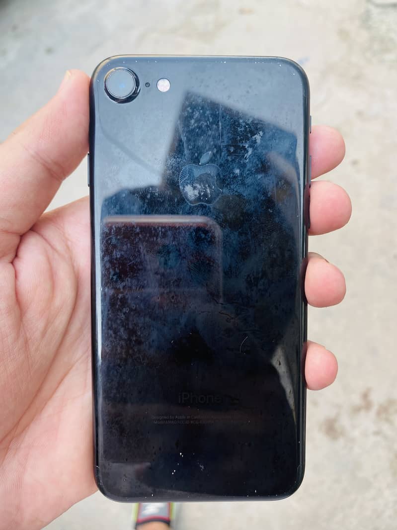 Apple iPhone 7 Bypass 1