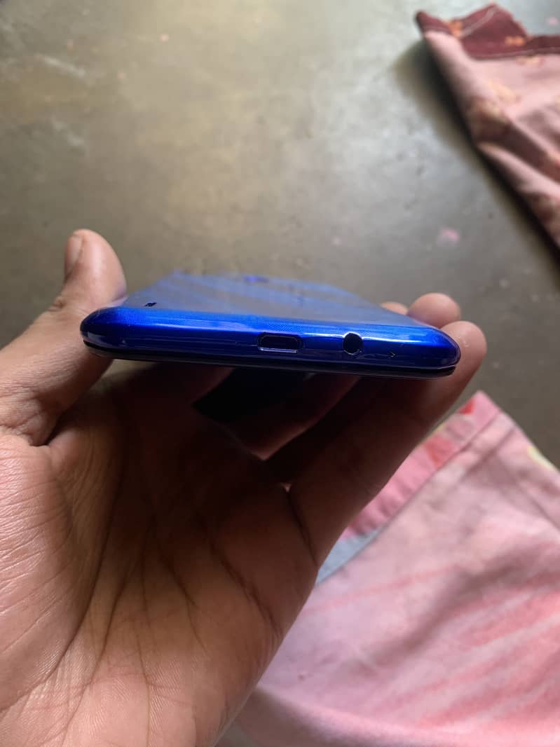 Tecno Spark Go 0