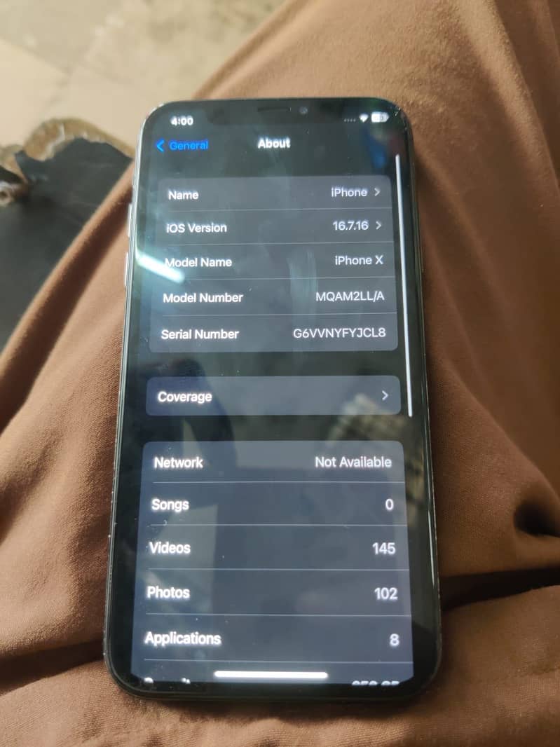 iPhone X 4