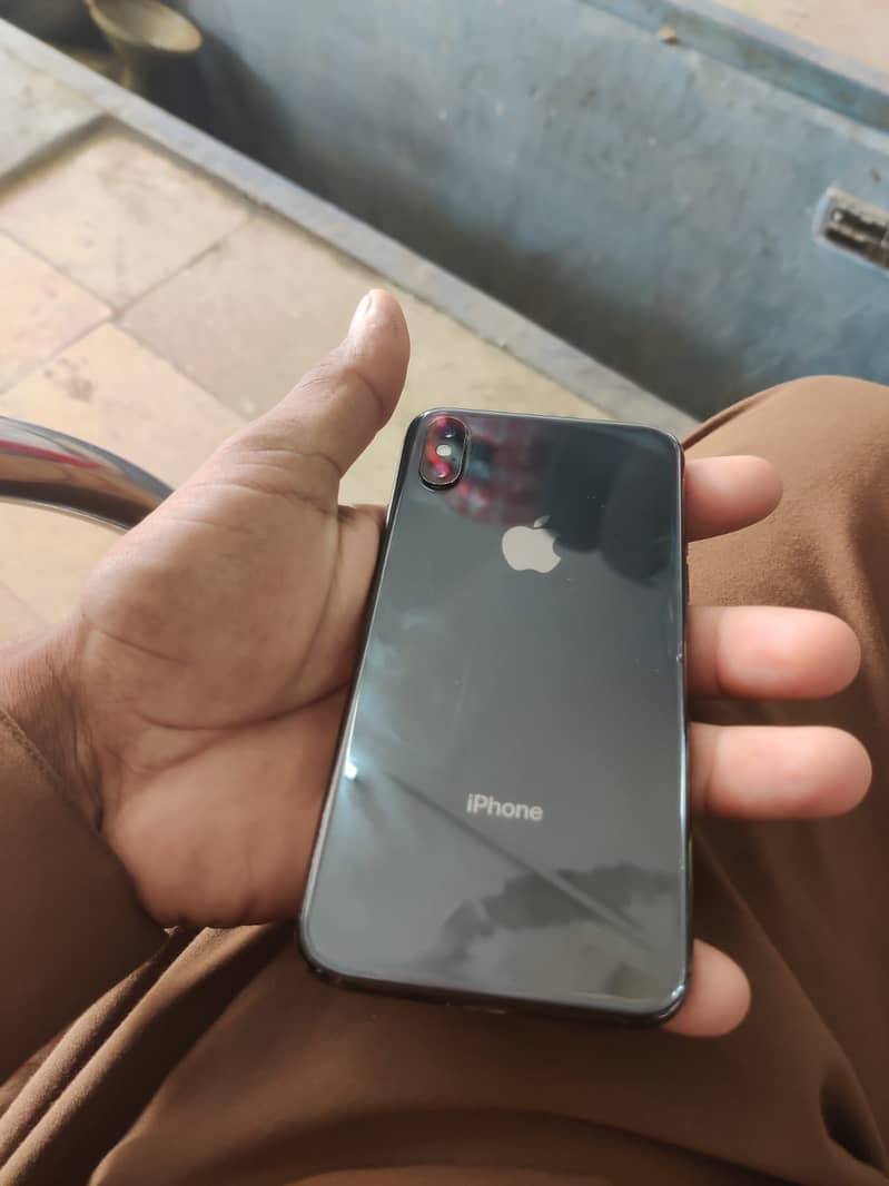 iPhone X 6