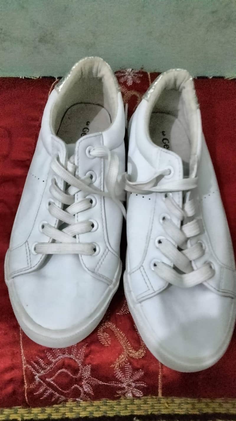 shoes 17