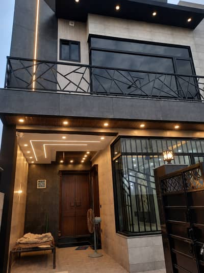 5 Marla Brand New House For Sale In Pargon City