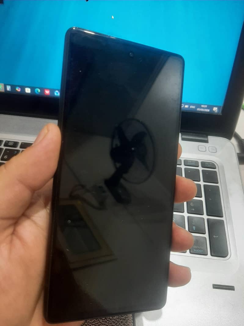 Google Pixel 6a 1
