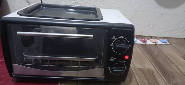 microwave oven