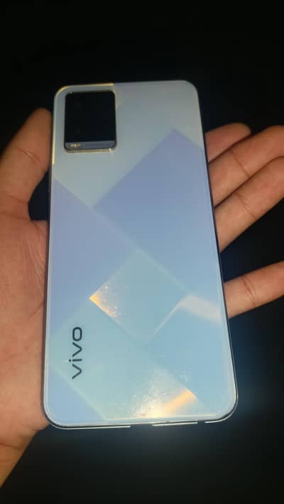 Vivo Y21
