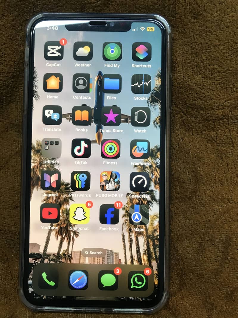 Apple iPhone XS Max 6