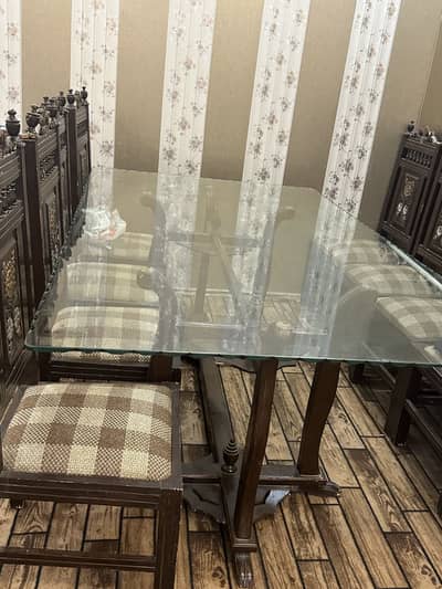 Dinning table