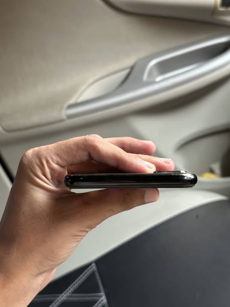Apple iPhone 7 Plus 4