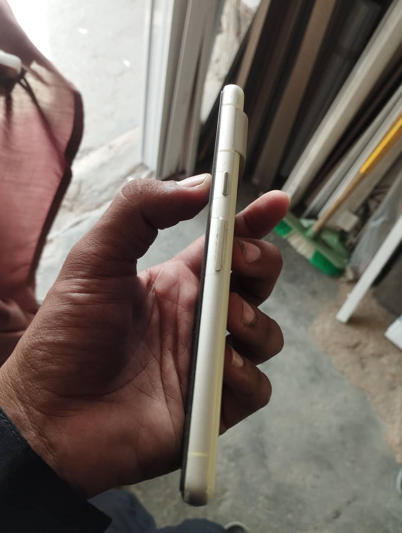 Google Pixel 7 3