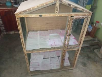 Hens cage