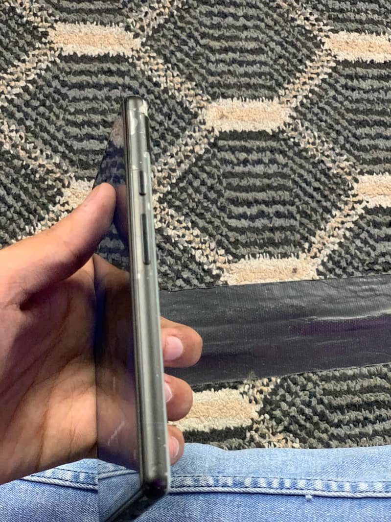 Google Pixel 6a 5