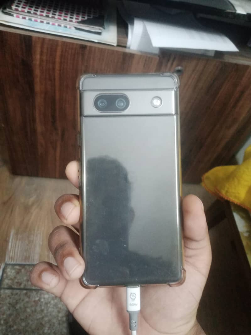 Google Pixel 7a 1