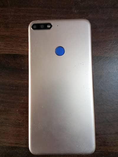 Honor 7C