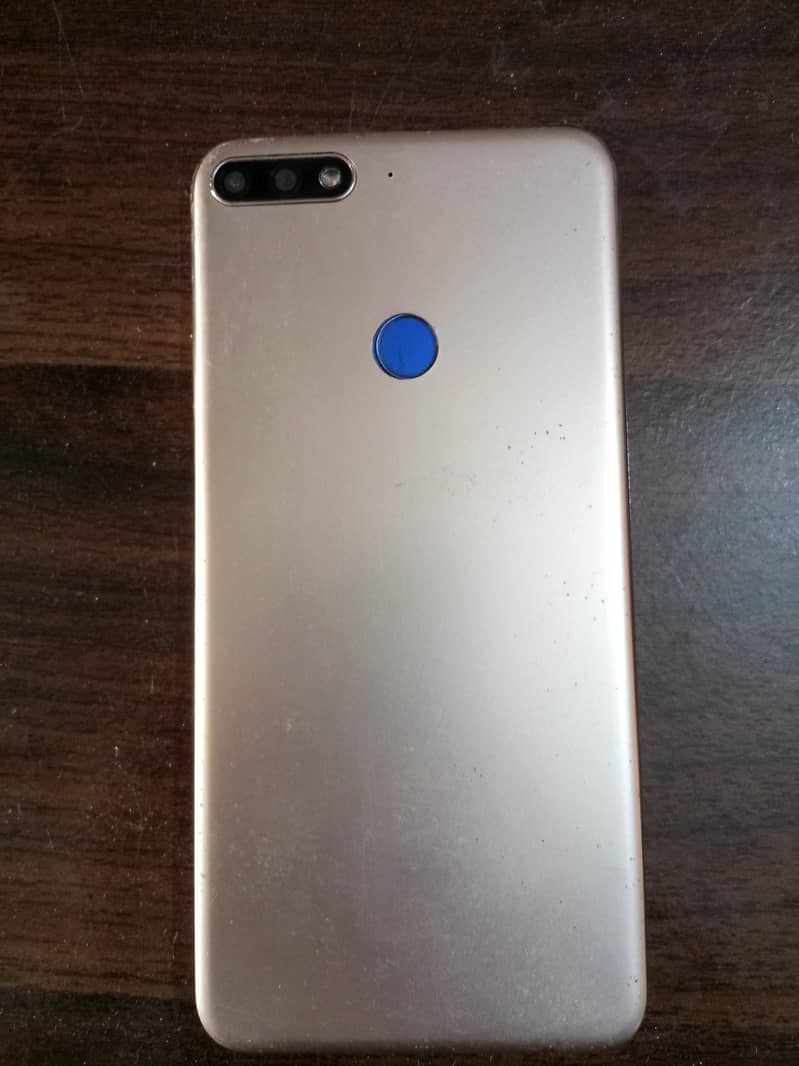 Honor 7C 0