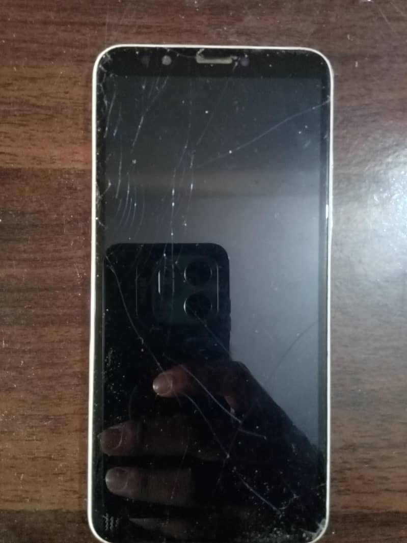 Honor 7C 1