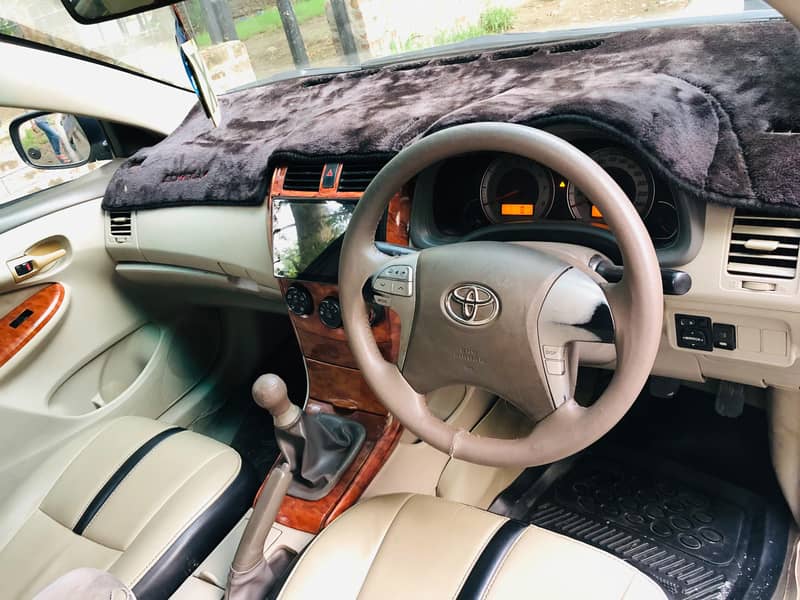 Corolla Altis 18
