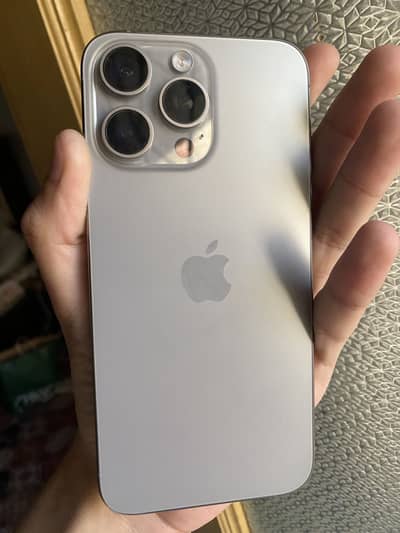 Apple iPhone 15 Pro Max