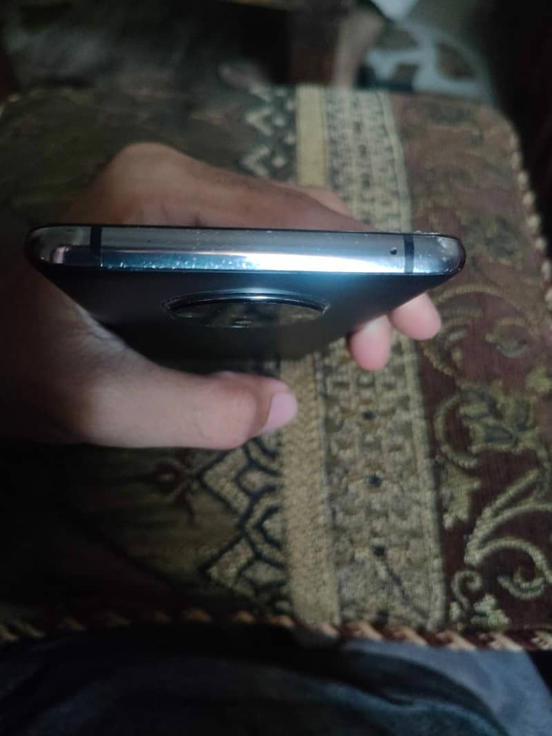 OnePlus 7T 3