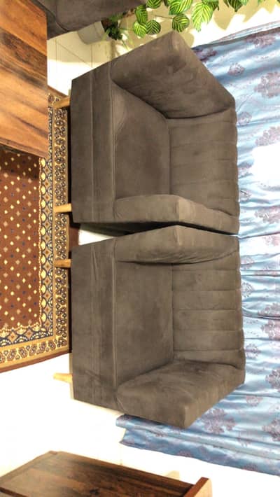Five seater sofa set with table