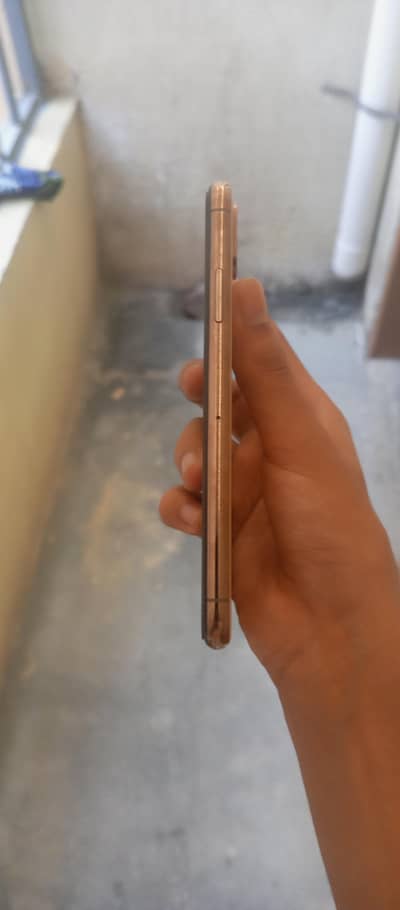 Apple iPhone XS