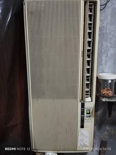 Japanese Portable AC . 75 Ton Voltage 110 Low Electric Consumption