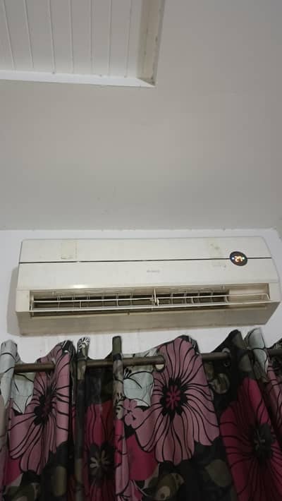 gree 1 ton ac