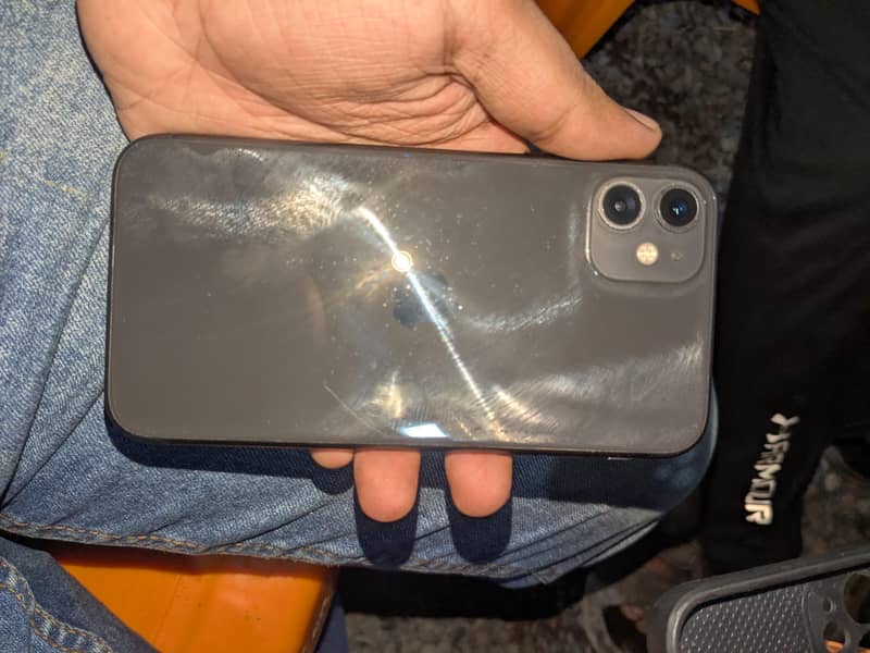Apple iPhone 11 6