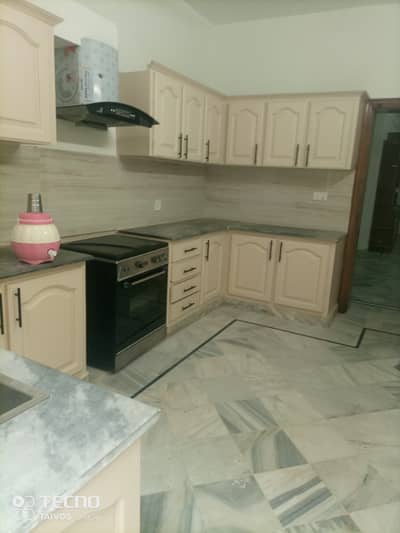 G11 50*90 open basement for rent marble out class