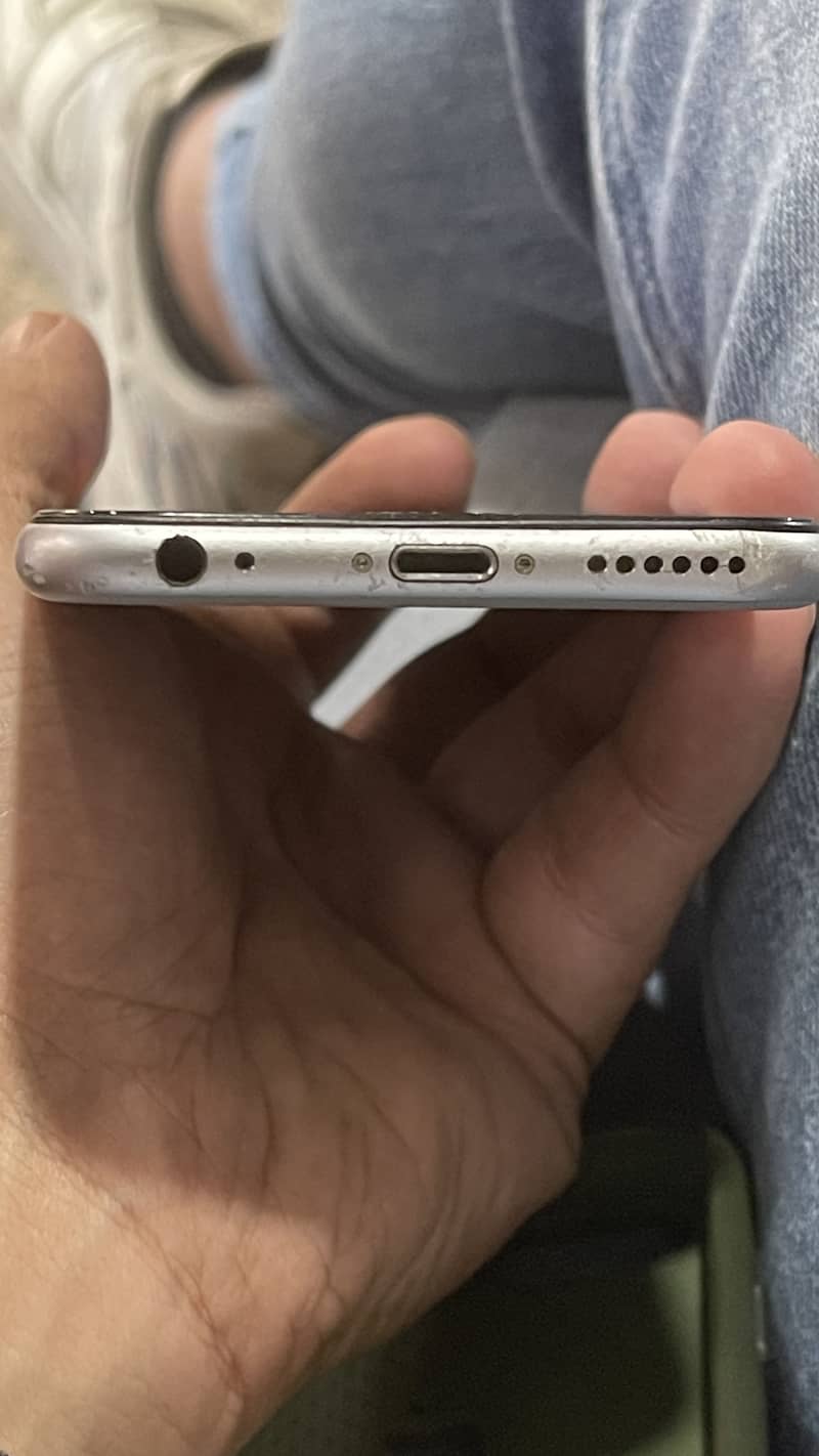 Apple iPhone 6S 2