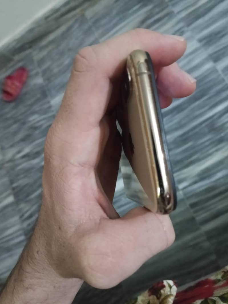Apple iPhone XS 2