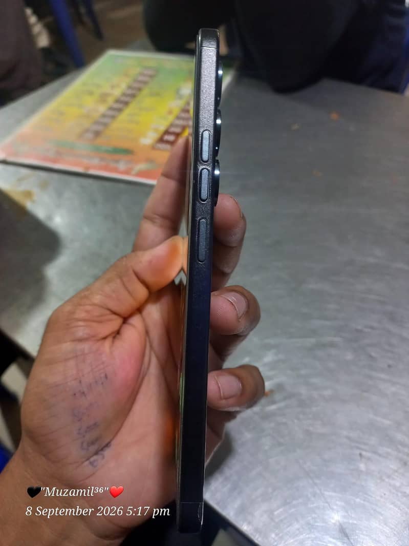 Tecno Spark 40 pro 2