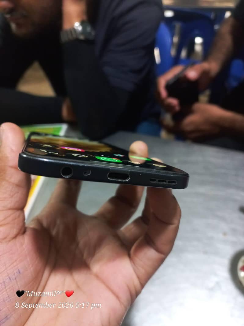 Tecno Spark 40 pro 3