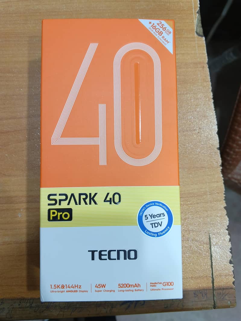 Tecno Spark 40 pro 5
